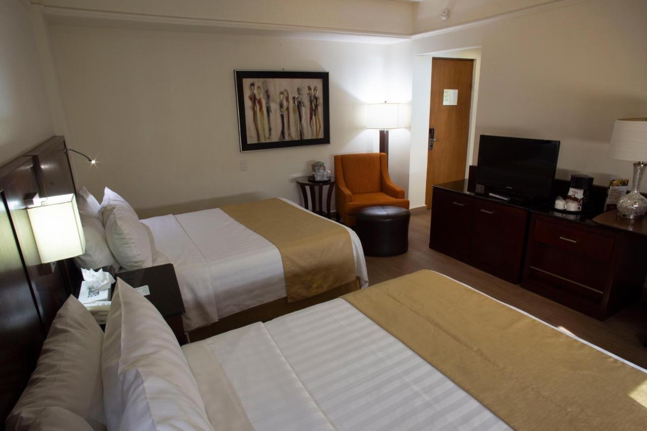 Western Centro Hotel Monterrei